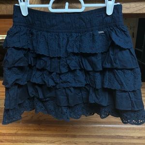 Hollister skirt size small
